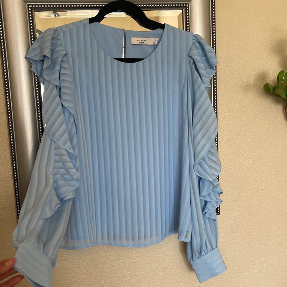 2 piece Long sleeve & skirt set Ali & Jay